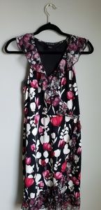 Whitehouse Black Market Dress